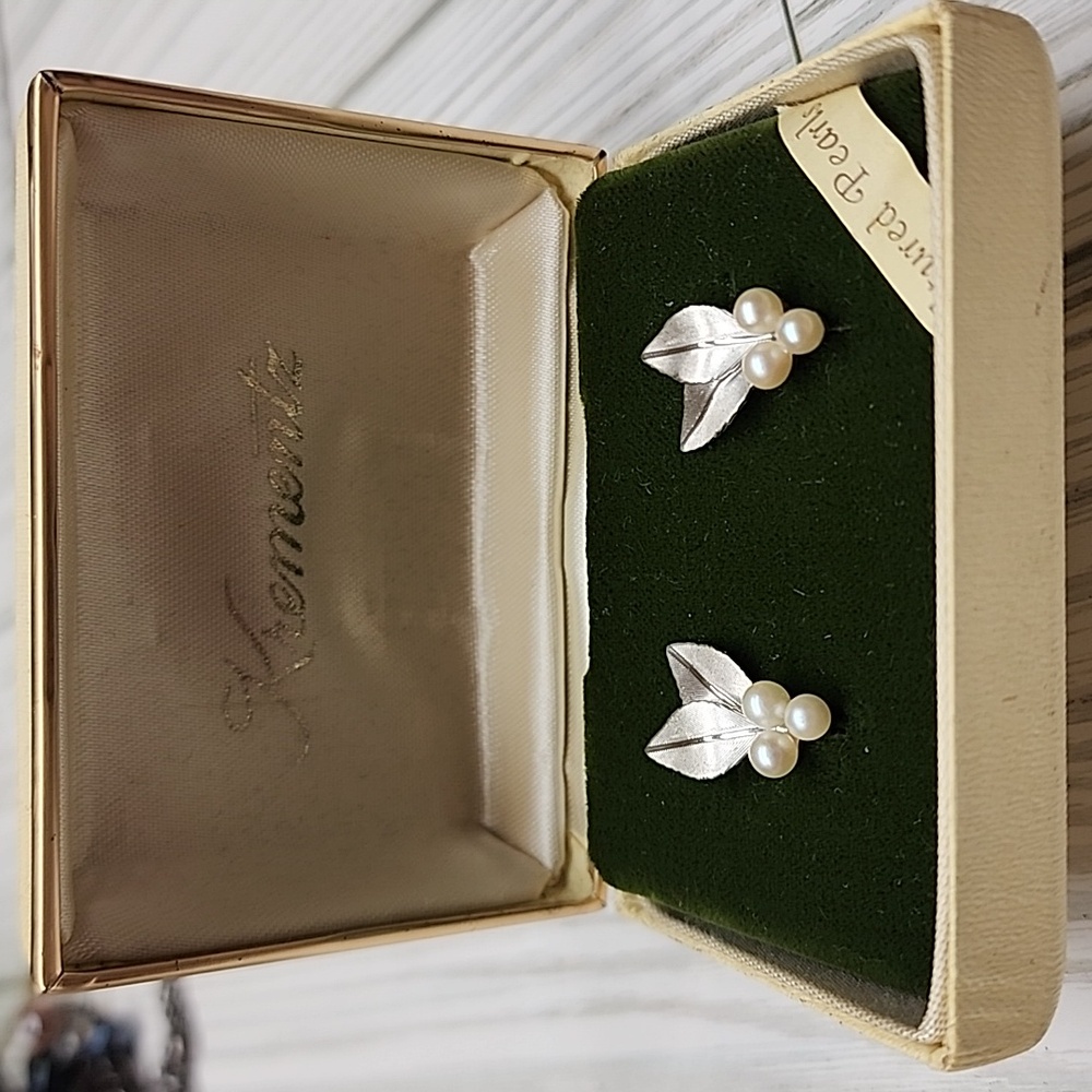 KREMENTZ cultured pearl earrings